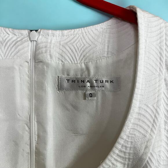 Trina Turk ultra white textured dress, size 0 - Picture 4 of 5